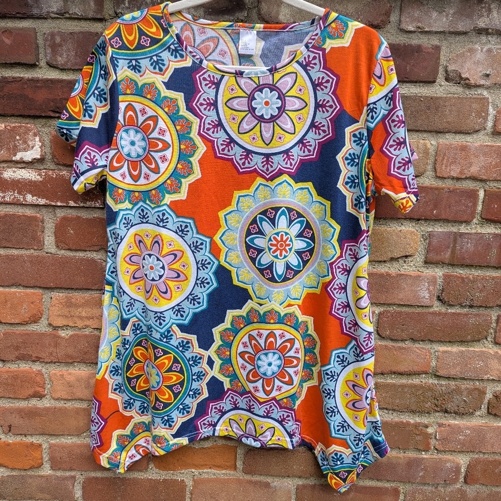Colorful Geometric Women's Tunic Top Size XL EUC